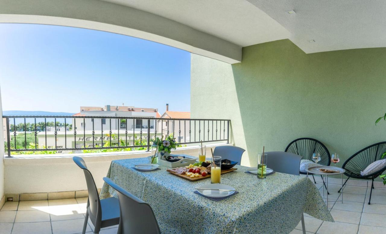 Apartments Hermes Tučepi Eksteriør billede