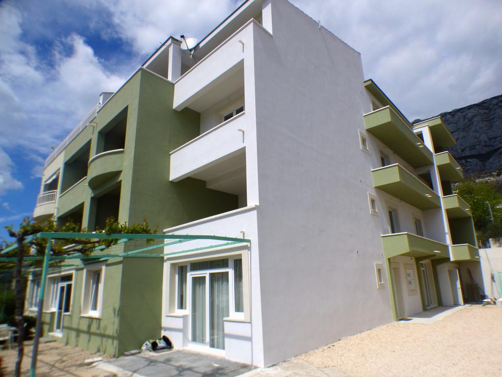 Apartments Hermes Tučepi Eksteriør billede